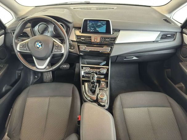 BMW 220i Active Tourer Advantage 141 kW image number 7