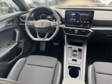 Car image 10