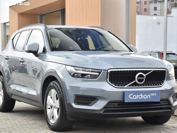 Volvo XC40 T2 95 kW image number 10