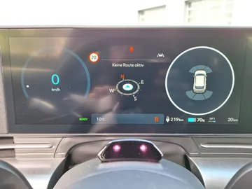 Car image 24