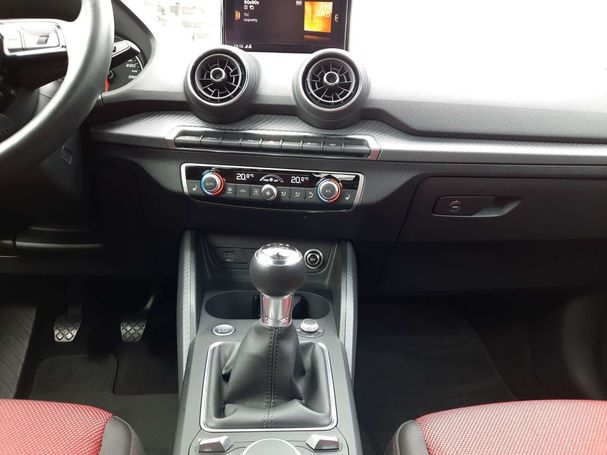 Audi Q2 1.5 TFSI Sport 110 kW image number 5