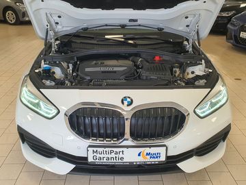 Car image 35