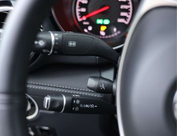 Car image 36