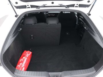 Car image 36