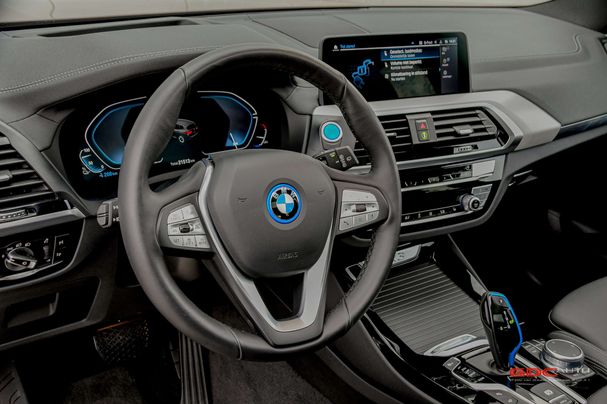 BMW iX3 M Sport Impressive 210 kW image number 22