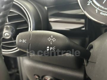 Car image 36