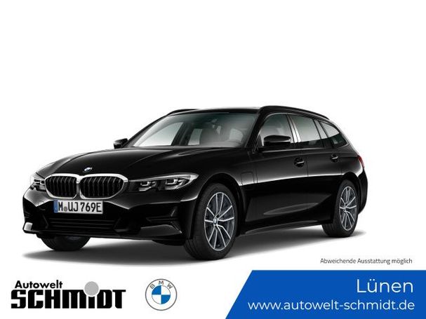 BMW 330 e Touring 215 kW image number 1