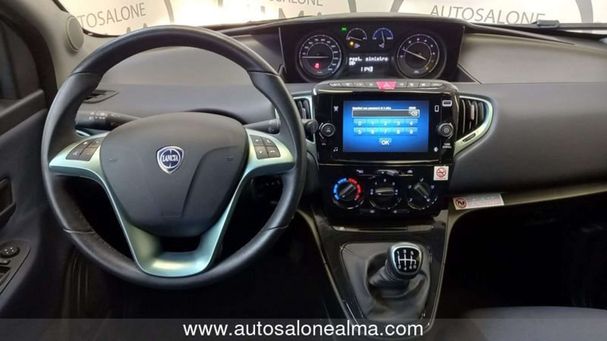 Lancia Ypsilon 51 kW image number 10