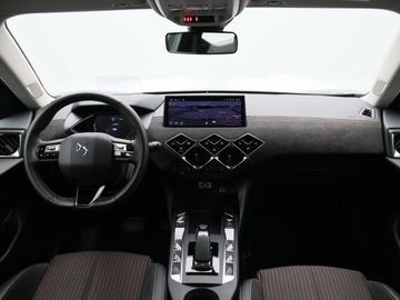 Car image 33