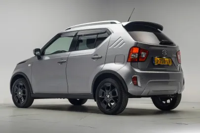 Car image 3