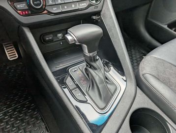 Car image 38