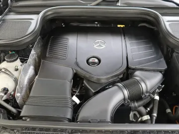 Car image 39