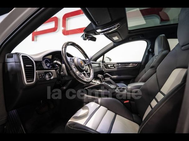 Porsche Cayenne Coupe E-Hybrid Tiptronic 340 kW image number 28