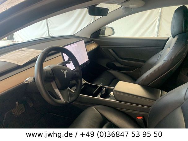 Tesla Model 3 AWD 258 kW image number 8