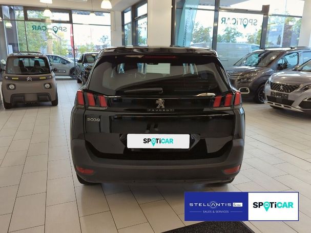 Peugeot 5008 BlueHDi 130 Active 96 kW image number 4