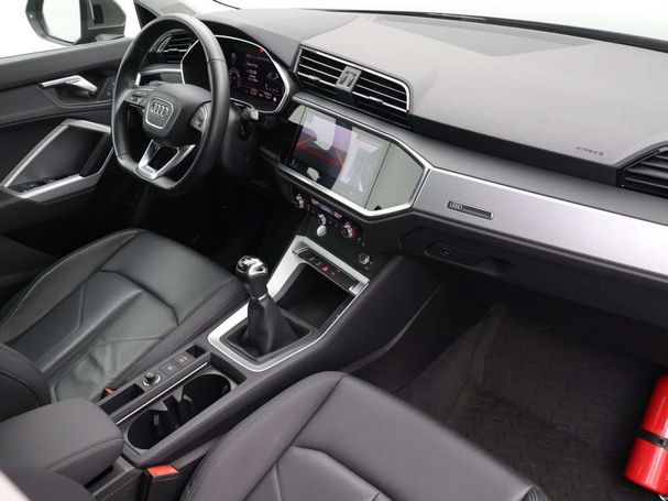 Audi Q3 35 TFSI S-line 110 kW image number 5