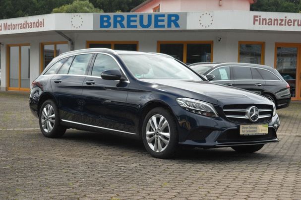 Mercedes-Benz C 300 d T 4Matic Avantgarde 180 kW image number 3