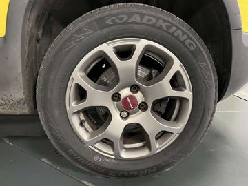 Car image 37