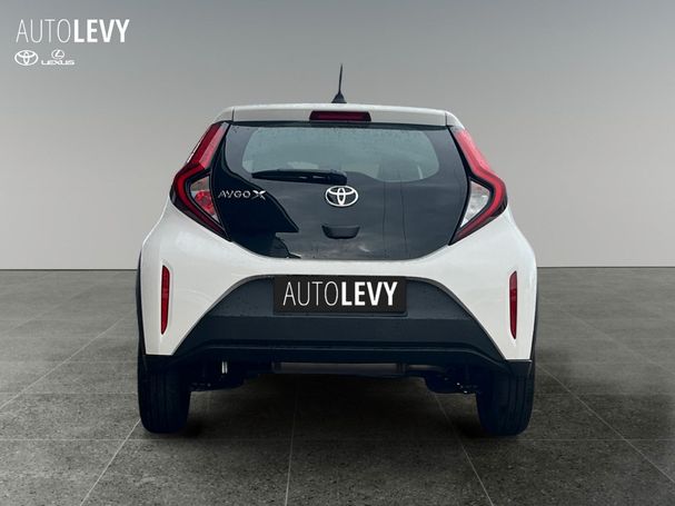 Toyota Aygo X 1.0 53 kW image number 3