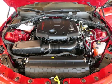 Car image 32
