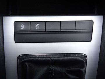 Car image 41