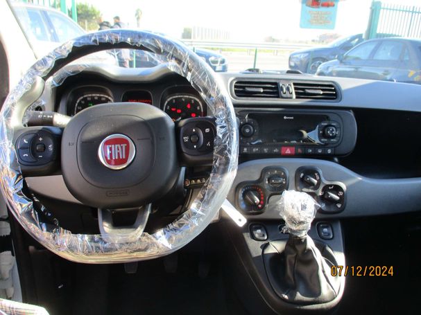 Fiat Panda Cross 1.0 Hybrid City 51 kW image number 10