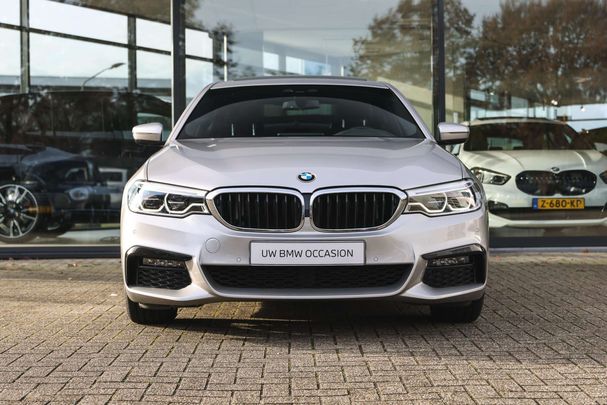 BMW 520i 135 kW image number 6