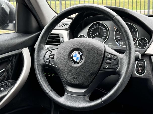 BMW 318i 100 kW image number 20