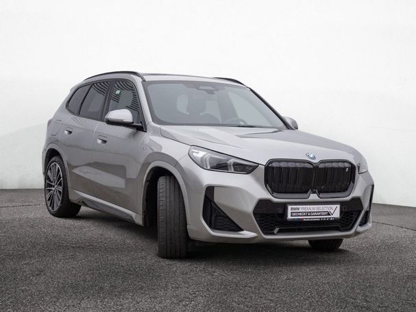 BMW iX1 xDrive30 M Sport 230 kW image number 2