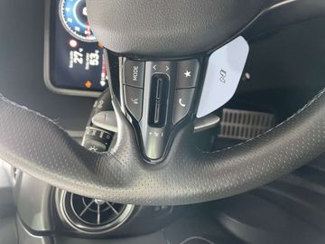 Car image 35