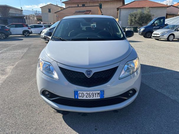 Lancia Ypsilon 51 kW image number 8