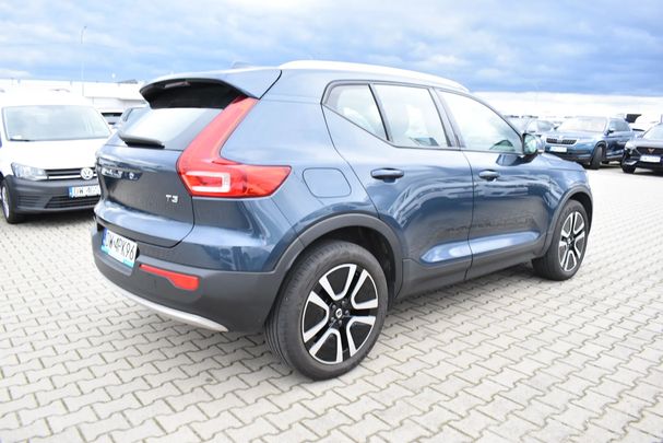 Volvo XC40 T3 Momentum 120 kW image number 6