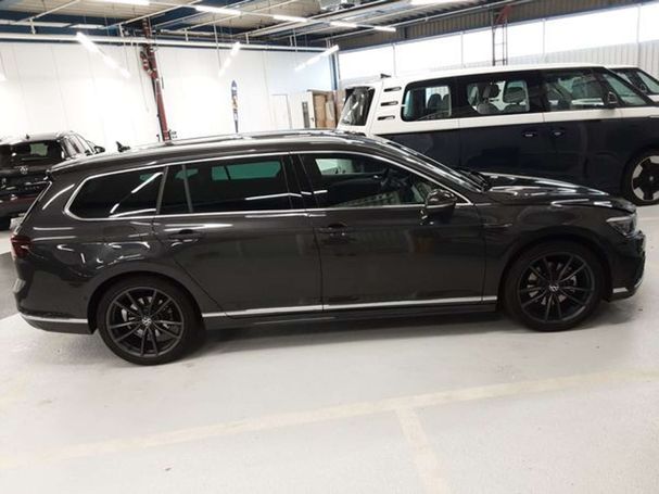 Volkswagen Passat Variant 2.0 TDI R-Line DSG 147 kW image number 2