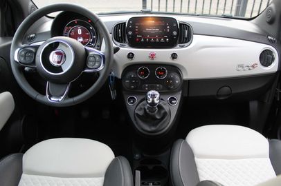 Car image 15