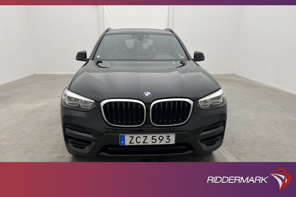 BMW X3 xDrive20d Advantage 140 kW image number 4