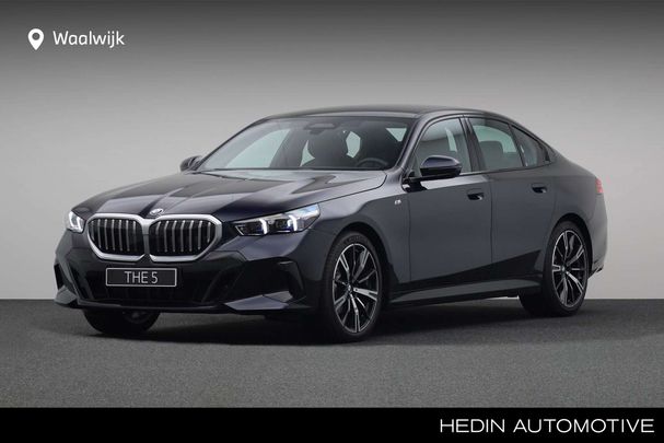 BMW 520i 140 kW image number 1