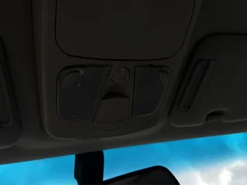 Car image 36