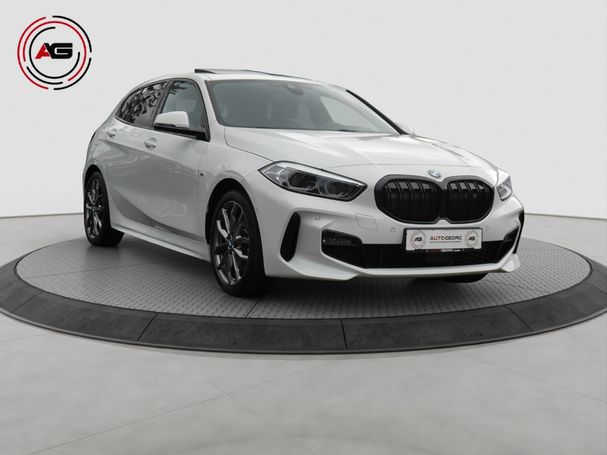 BMW 120i M Sport 131 kW image number 2