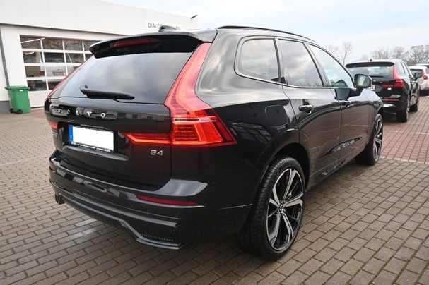 Volvo XC60 B4 Plus Dark 145 kW image number 4