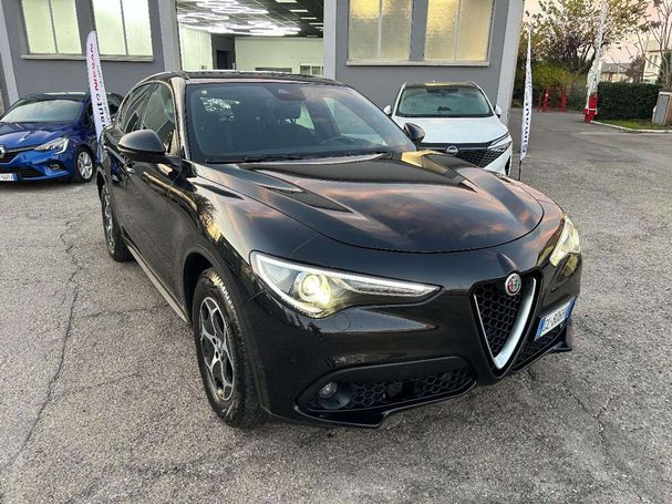 Alfa Romeo Stelvio 2.2 Diesel AT8 Q4 Super 140 kW image number 2