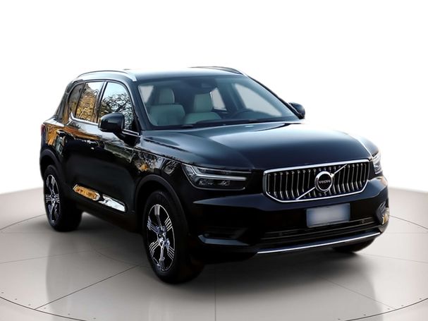 Volvo XC40 D3 Geartronic Inscription 110 kW image number 2