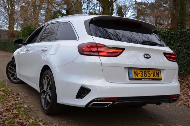 Kia Ceed Sportswagon 1.5 T-GDI GT Line 118 kW image number 33