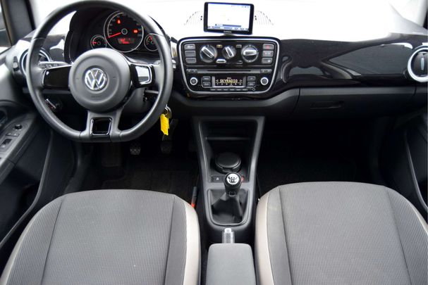 Volkswagen up! BlueMotion high up! 44 kW image number 16