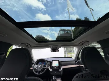 Car image 40