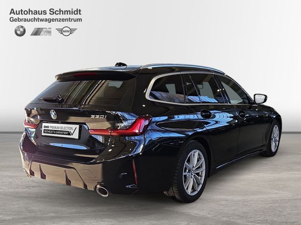 BMW 330i Touring 180 kW image number 2