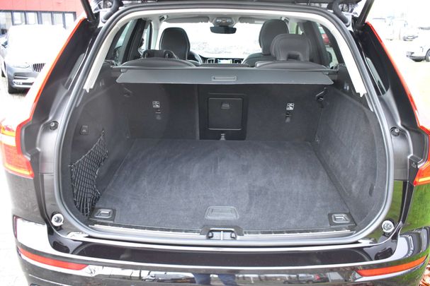 Volvo XC60 B4 155 kW image number 15