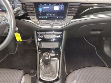 Car image 15