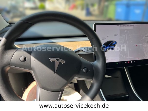 Tesla Model 3 Long Range AWD 324 kW image number 14