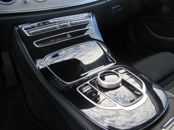 Mercedes-Benz E 220 d T Avantgarde 143 kW image number 14