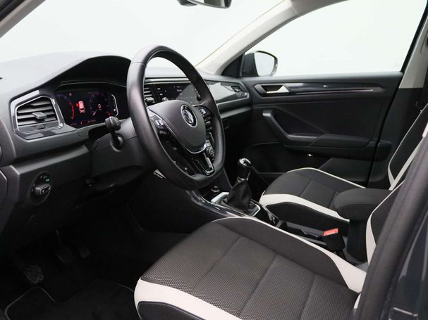 Volkswagen T-Roc 1.5 TSI Sport 110 kW image number 26